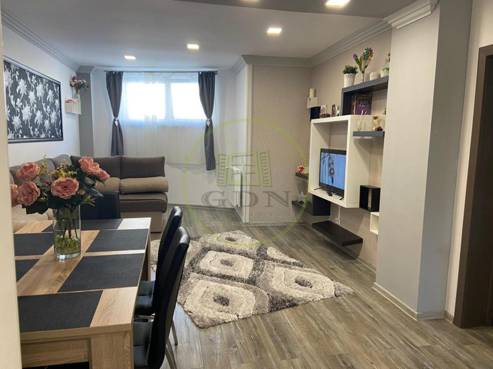 Vânzare apartament 3 camere Râșnov