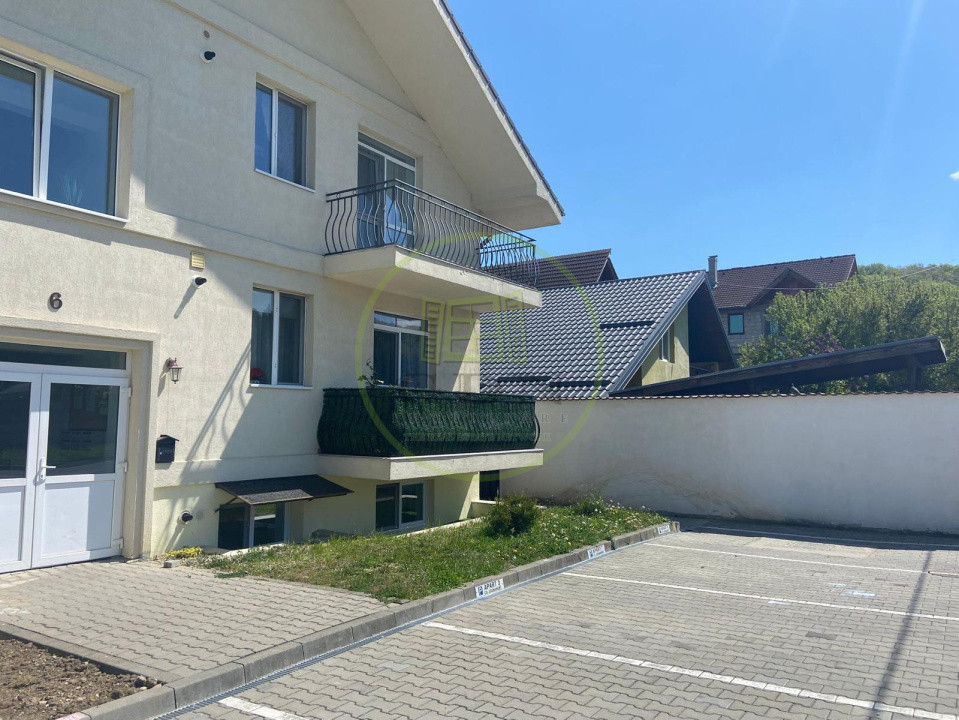 Vânzare apartament 3 camere Râșnov