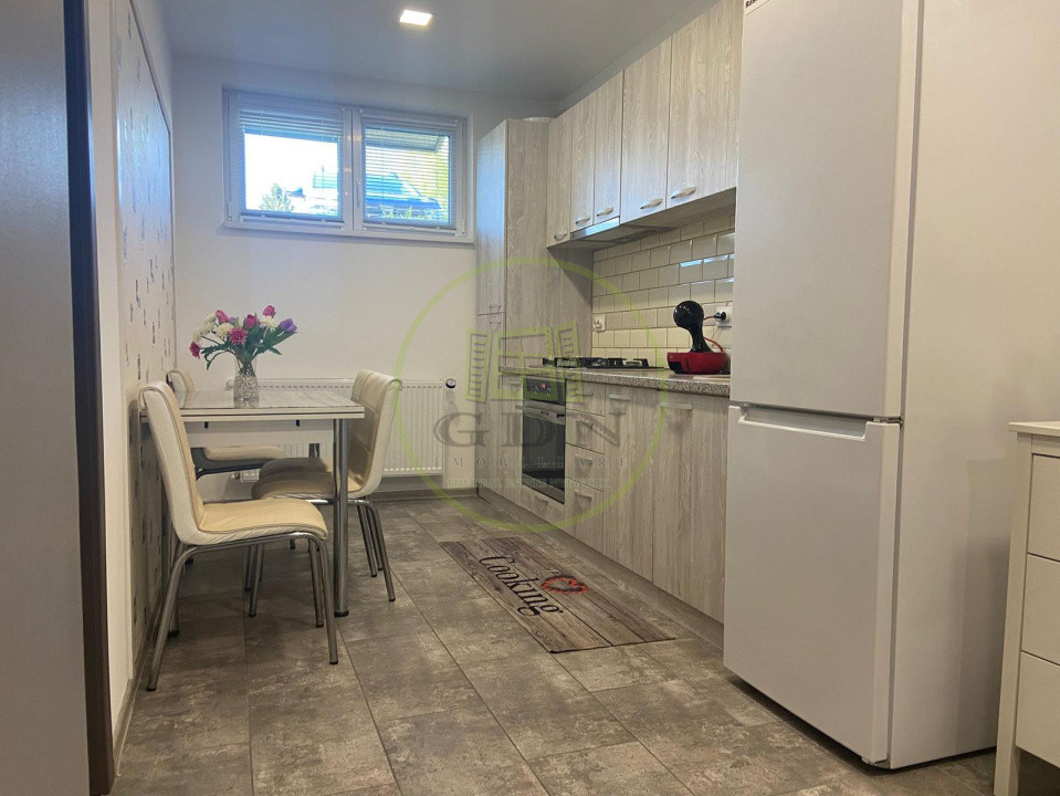 Vânzare apartament 3 camere Râșnov