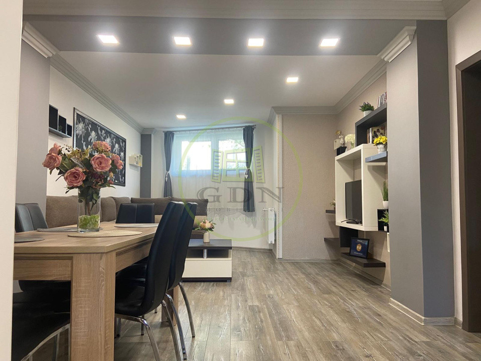 Vânzare apartament 3 camere Râșnov