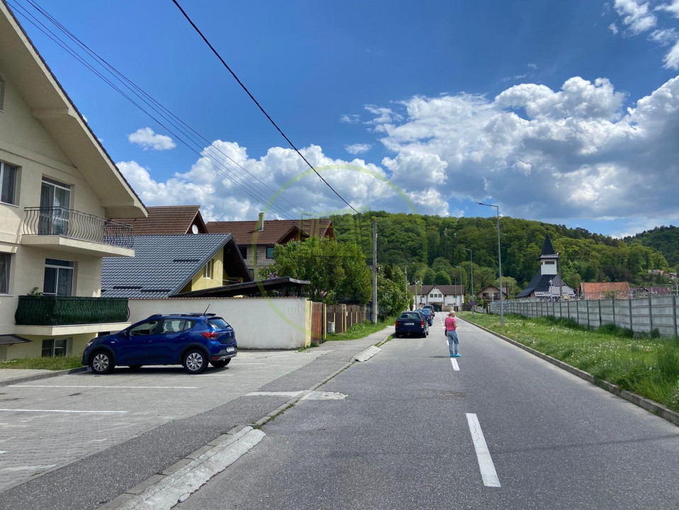 Vânzare apartament 3 camere Râșnov