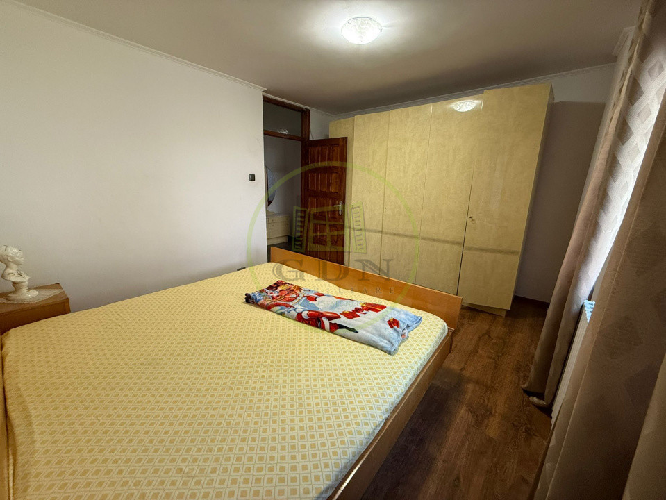 Apartament 4 camere, 91.74 mp, cartier 1 Mai, zona Pelendava