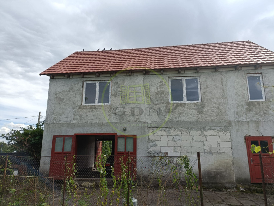 Casă de vânzare Reghin - Suseni