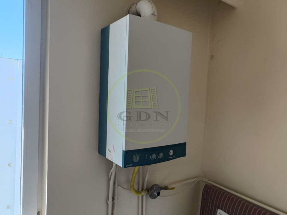 Apartament cu 2 camere de vânzare în Reghin
