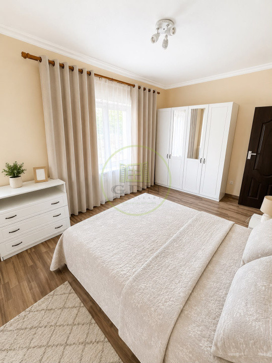 Inchiriez apartament doua camere str mijloc