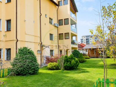 Inchiriez apartament doua camere str mijloc