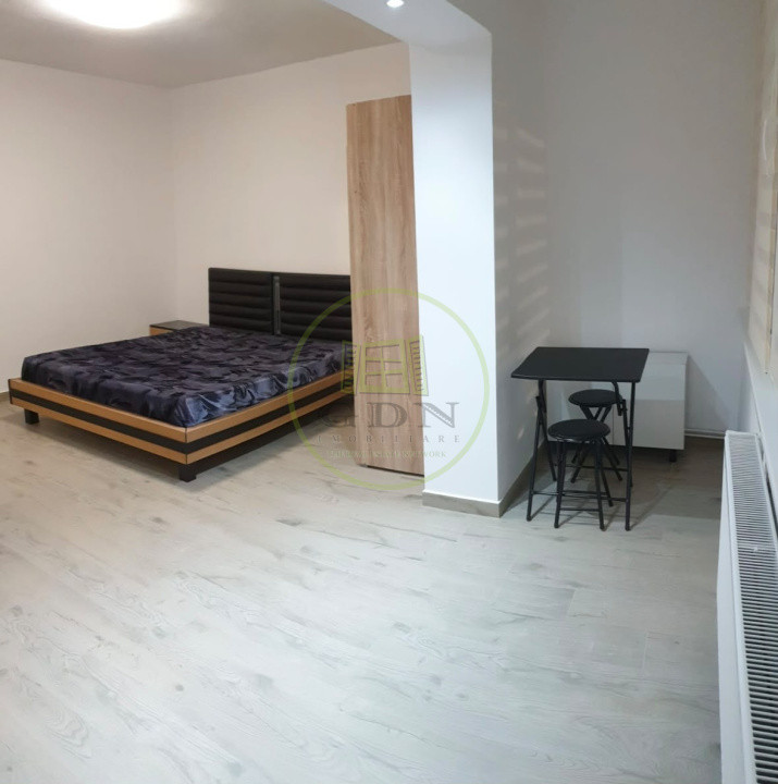 Garsonieră de închiriat – Zona Spitalul Judetean, Strada Calea Bucuresti