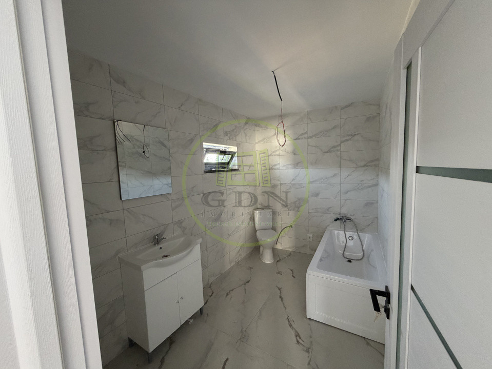 Casa P+1, 95mp utili, 348mp teren, Simnicul de Sus , zona Perla Albestenilor