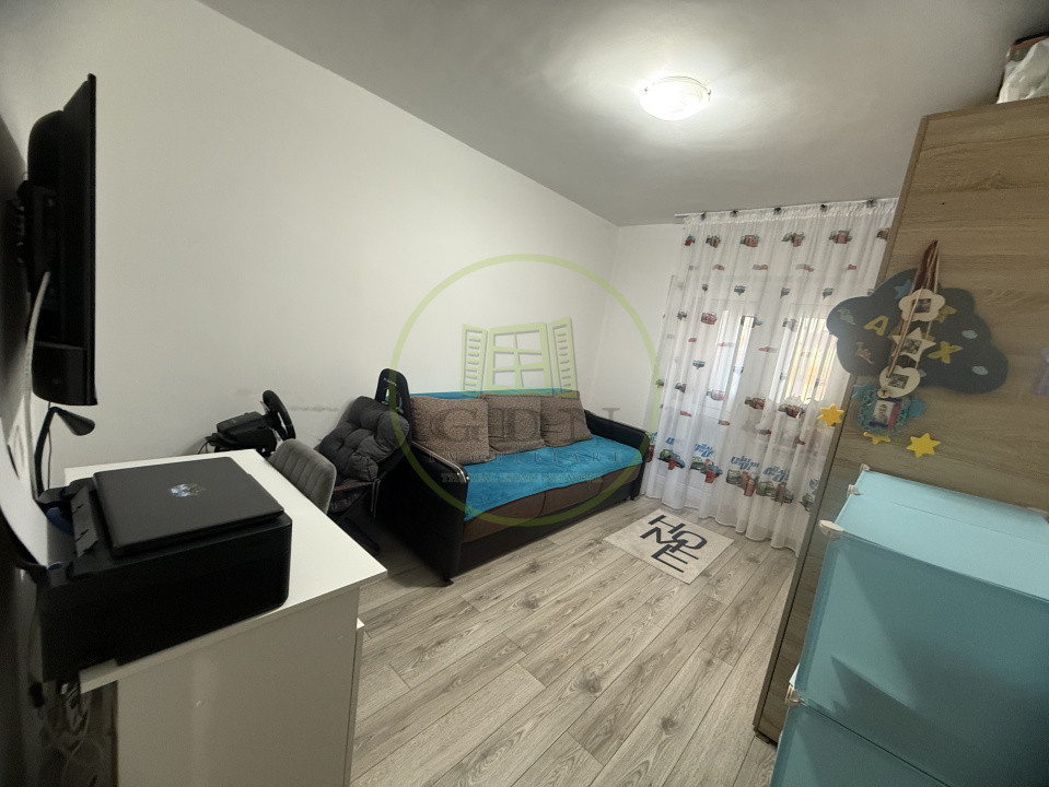Apartament 3 camere, 67.84 mp, cartier Craiovița Nouă, zona Kaufland