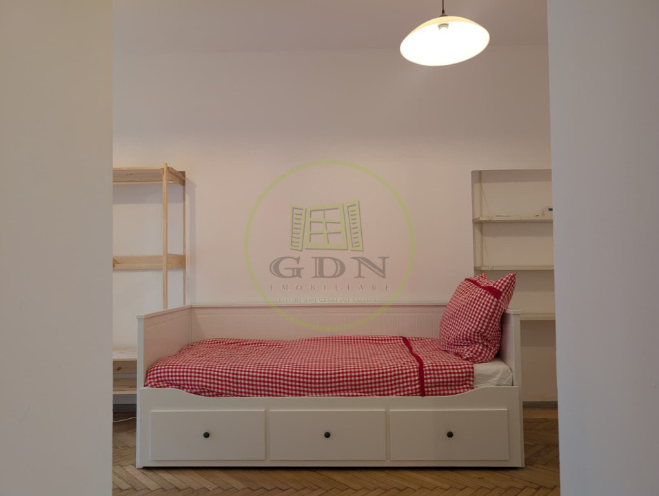 Garsoniera studio de inchiriat in Centrul Istoric al Sibiului-Strada Gh Lazar