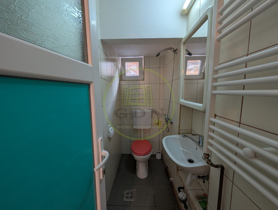 Garsoniera studio de inchiriat in Centrul Istoric al Sibiului-Strada Gh Lazar