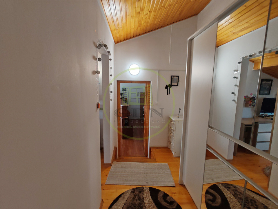 Apartament spațios de vânzare, în imediata apropiere a Parcului Sub Arini 