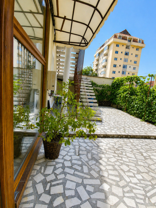Apartament la casă, 4 camere, 120 mp | Bieltz - Aeroport