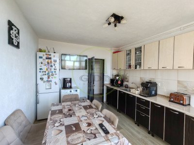 Apartament cu 2 camere decomandate, 52 mp utili, vedere panoramică – V. Aaron