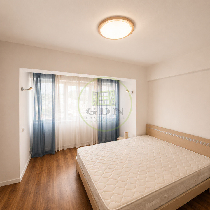 Închiriez apartament 3 camere  Centru Civic Brașov Pet friendly