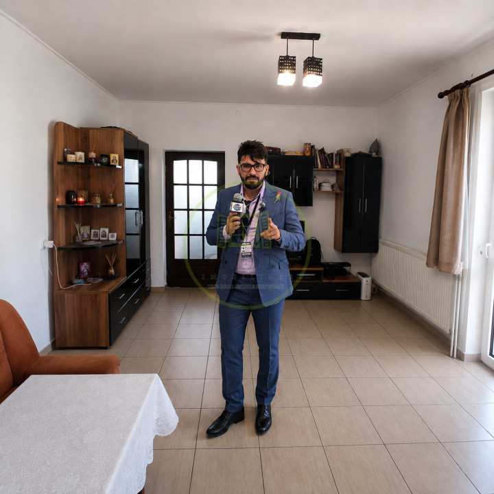 Proprietate deosebită în Zărnești – Două case, spațiu comercial și teren generos