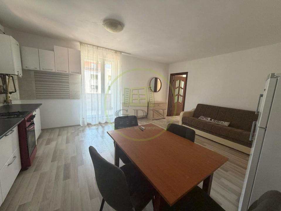 🏡 Apartament 3 Camere | Decomandat | Centrul Istoric | Curte Privată | Parcare
