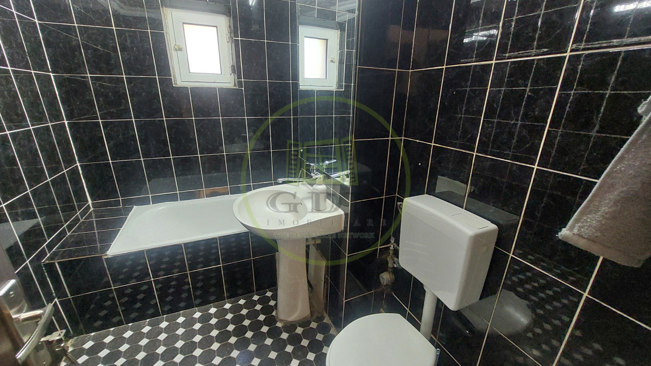 Apartament doua camere decomandat, etajul 1, Cartier 1 Mai zona Autogara