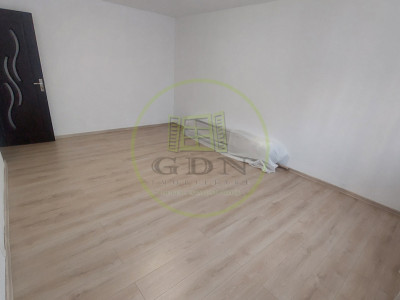 Apartament doua camere decomandat, etajul 1, Cartier 1 Mai zona Autogara