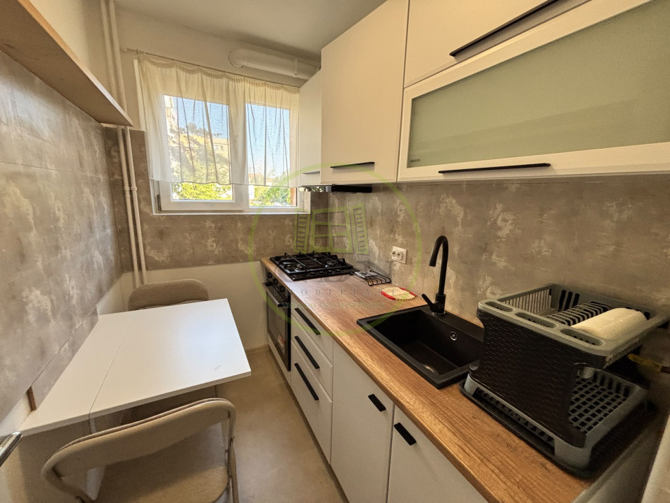 Apartament 3 camere, 48 mp, cartier Valea Rosie, zona scoala Theodor Aman