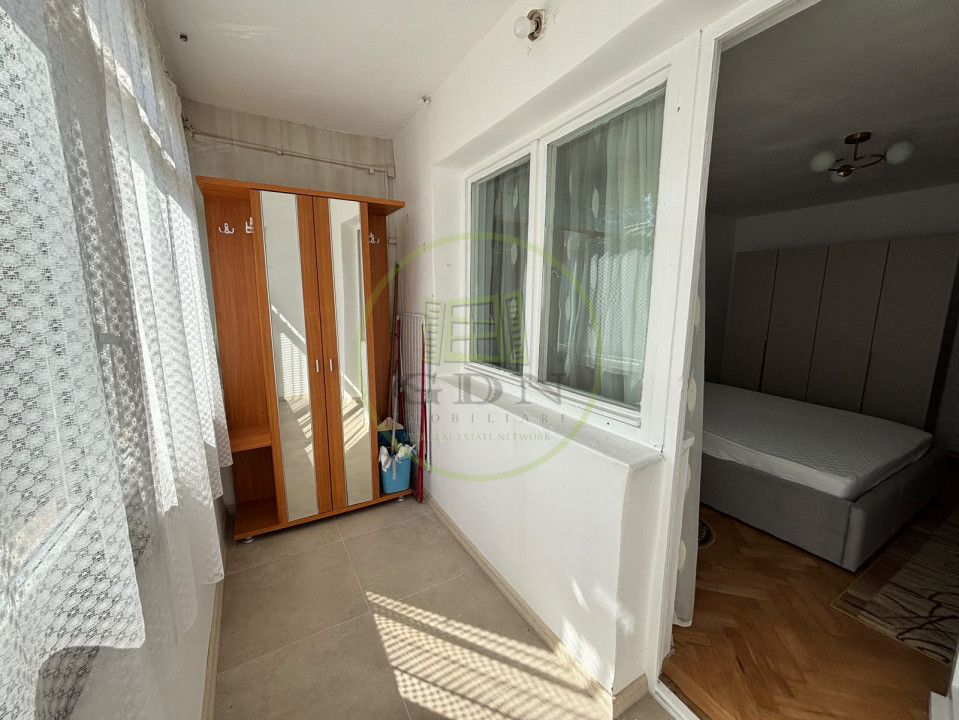 Apartament 3 camere, 48 mp, cartier Valea Rosie, zona scoala Theodor Aman