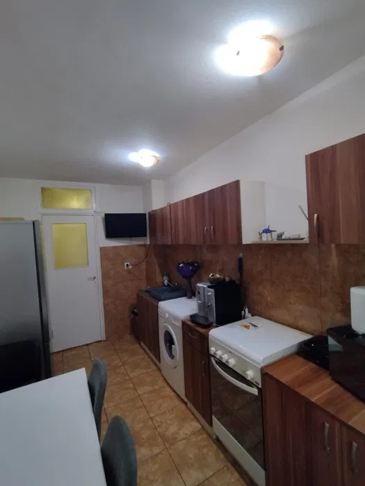 Apartament 3 camere ,75 mp utili, Vasile Aaron