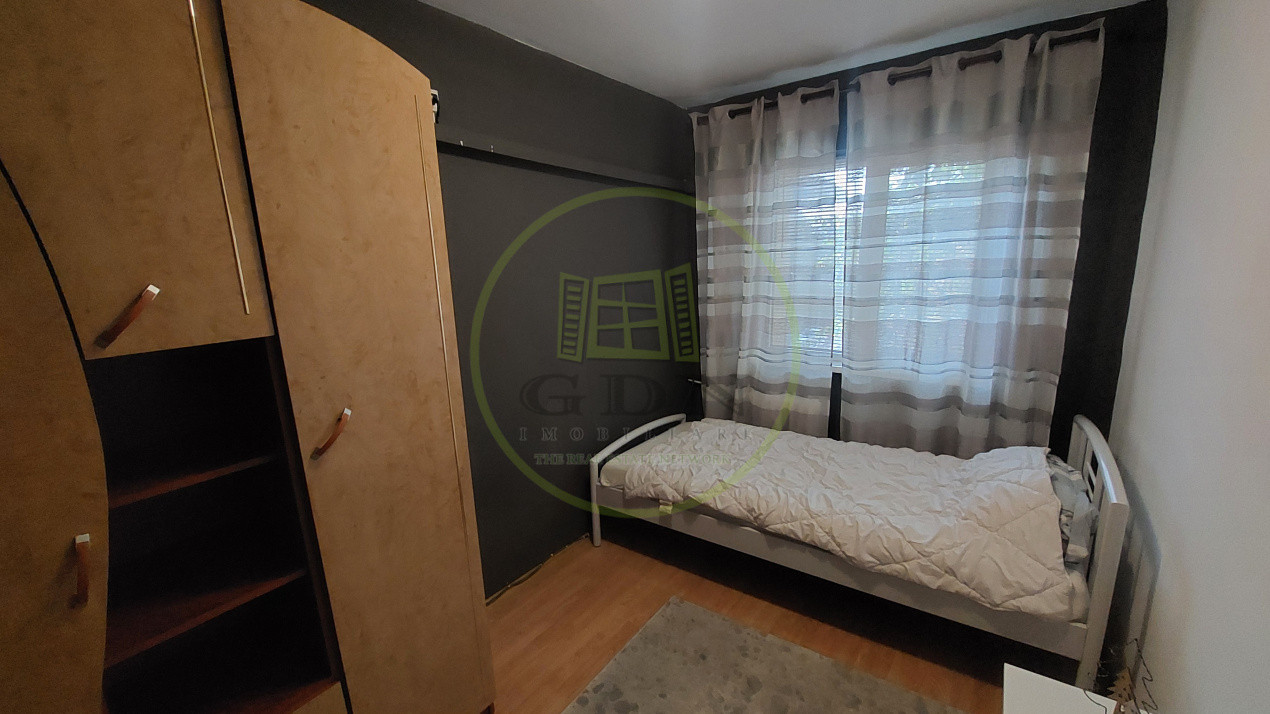 Apartament 3 camere decomandat, etajul 2, Cartier Lapus zona Popeci