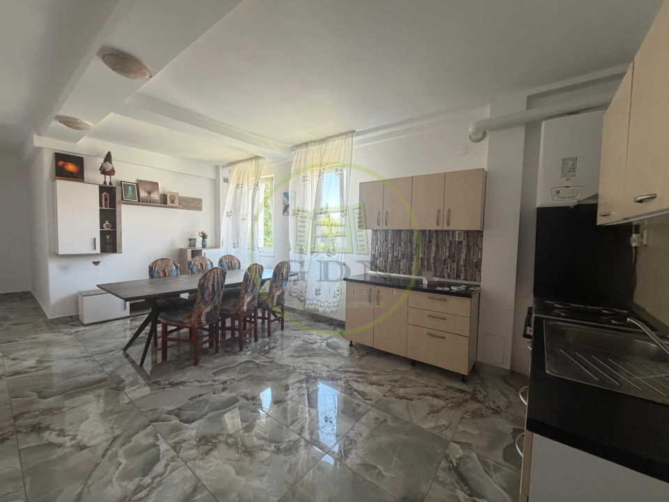 Apartament 4 Camere | 160 mp | 3 Dormitoare cu Băi Proprii | Centru Istoric |
