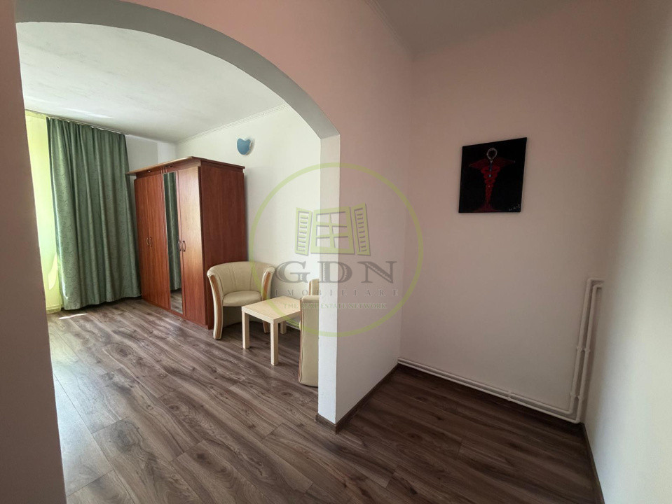 Apartament 4 Camere | 160 mp | 3 Dormitoare cu Băi Proprii | Centru Istoric |
