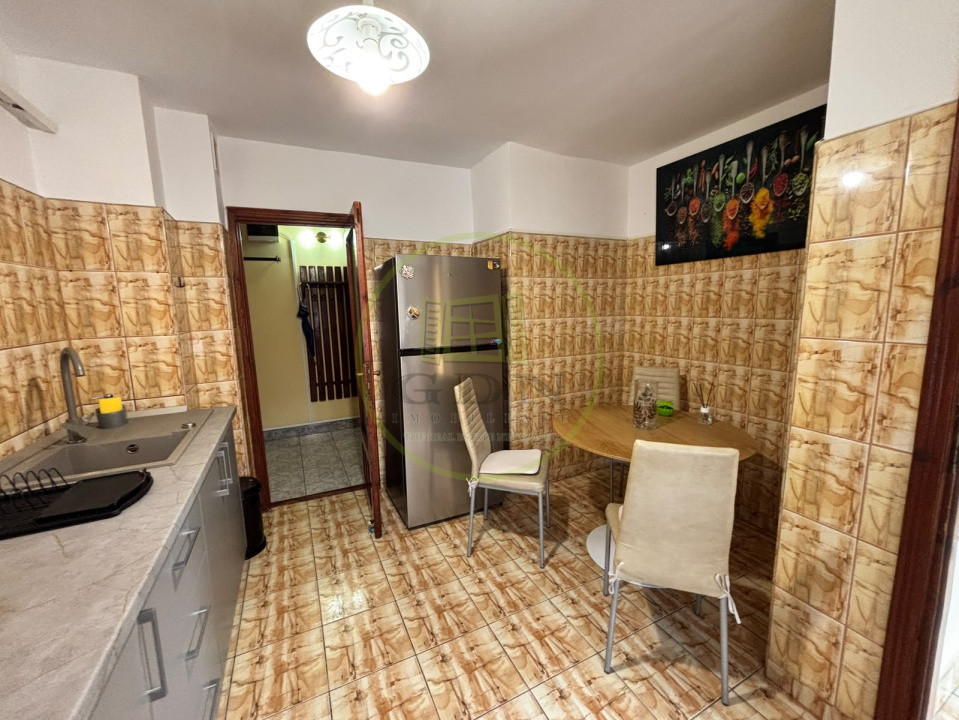 Apartament 3 camere, 77 mp, cartier George Enescu , zona Liceul Energetic