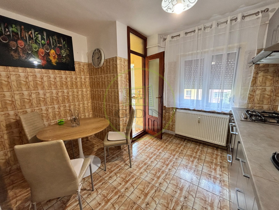 Apartament 3 camere, 77 mp, cartier George Enescu , zona Liceul Energetic