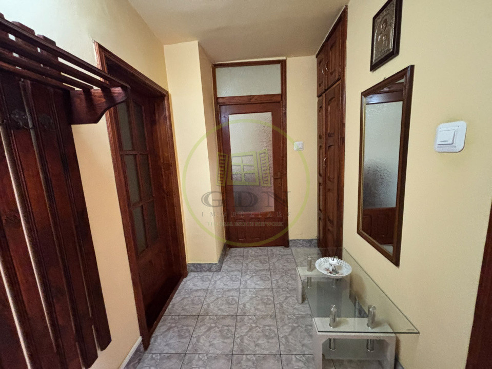 Apartament 3 camere, 77 mp, cartier George Enescu , zona Liceul Energetic