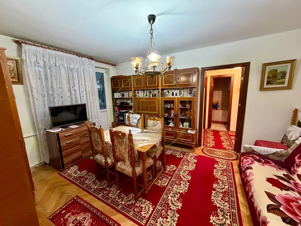 Apartament 3 camere, 60.82 mp, Calea Severinului, zona Casa Stiintei