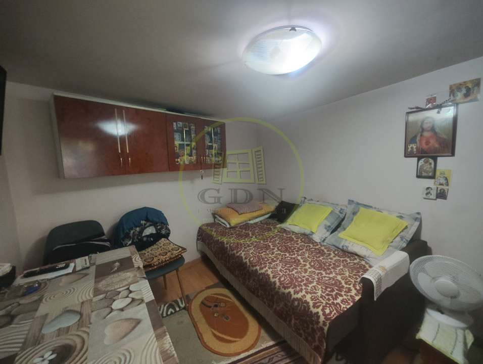 Casa 3 camere, teren 152 mp, Craiova, cartier Brestei.