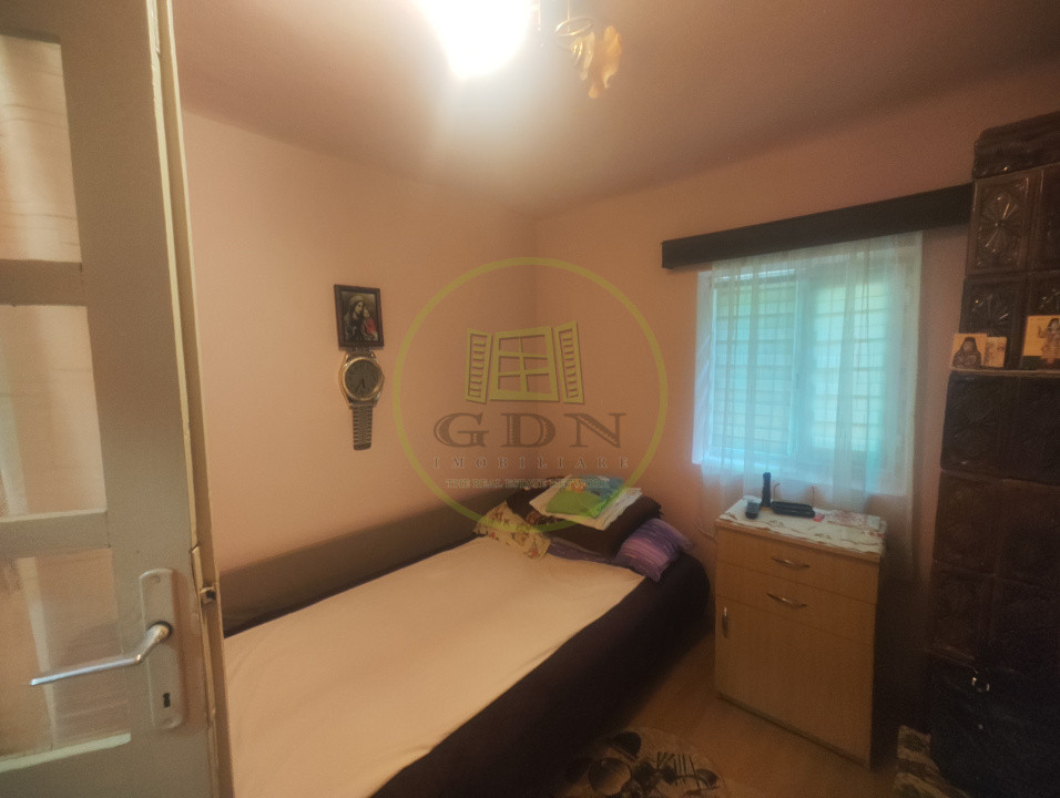 Casa 3 camere, teren 152 mp, Craiova, cartier Brestei.