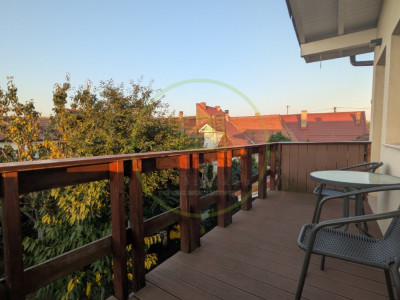 Casă individuală cu grădină, 5 camere, 3 băi, Piața Cluj