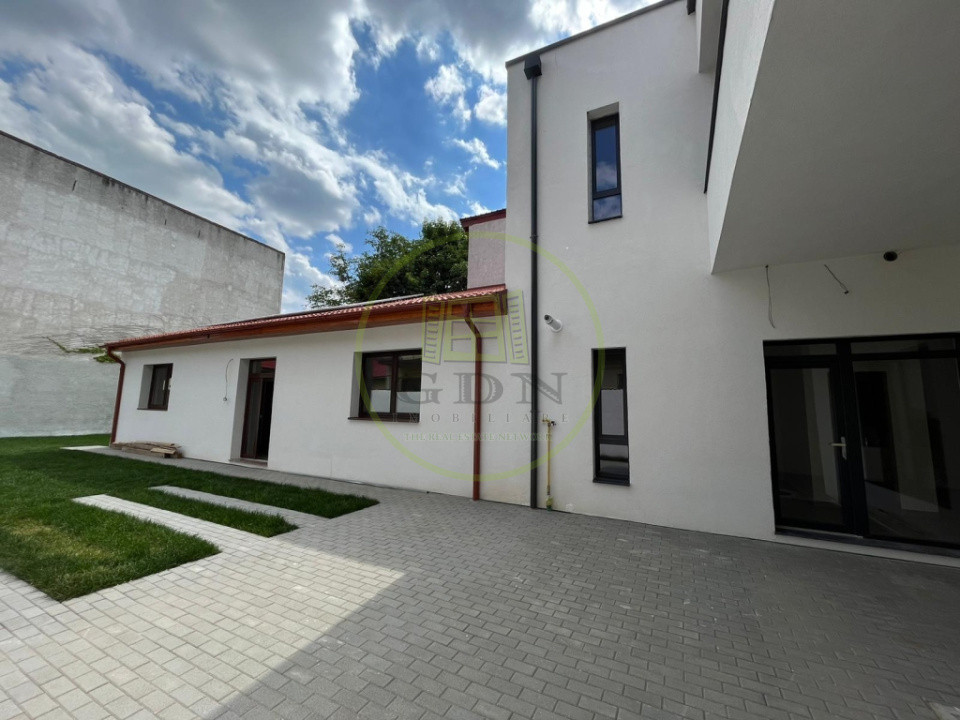 Spatiu de birou modern zona Platinia