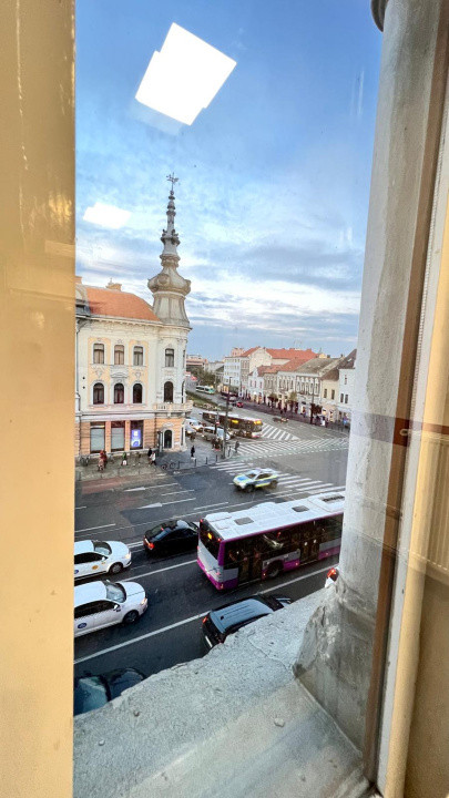 Închiriere birou ultracentral 62 mp.