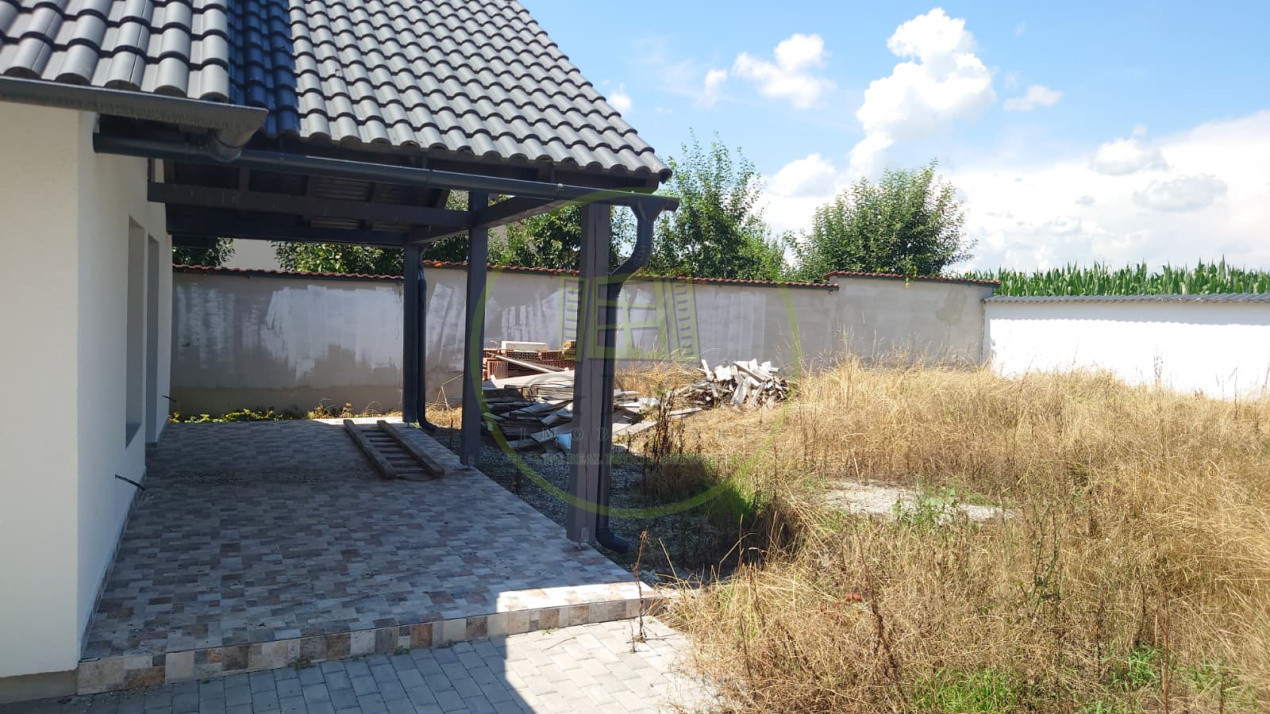  Casă individuală, 500 mp teren, 99,5 mp utili, 3 dormitoare, 2 băi, Șura Mică!