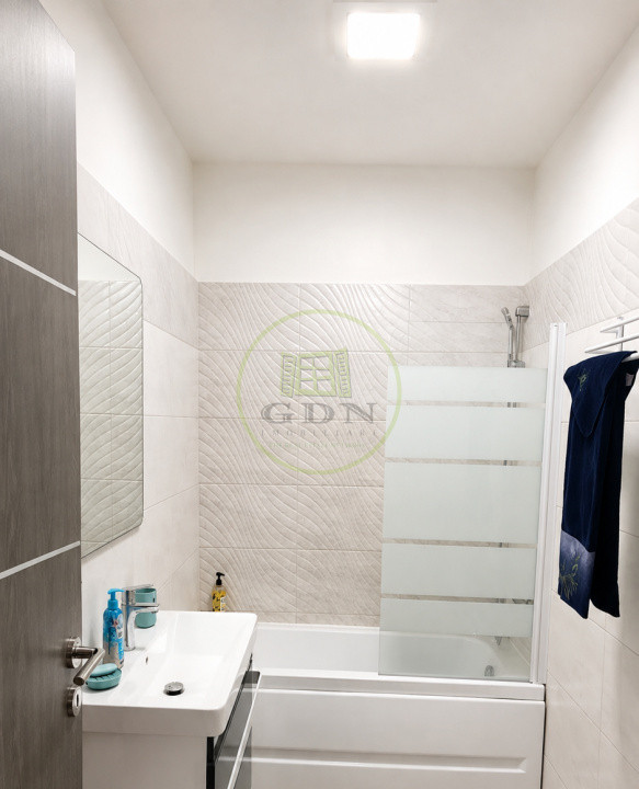 Inchiriere apartament 3 camere cu grădină Tractor Brașov