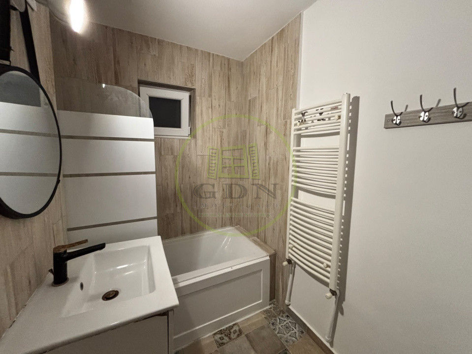 Apartament 3 camere, 70 mp, cartier 1 Mai, zona Stadion