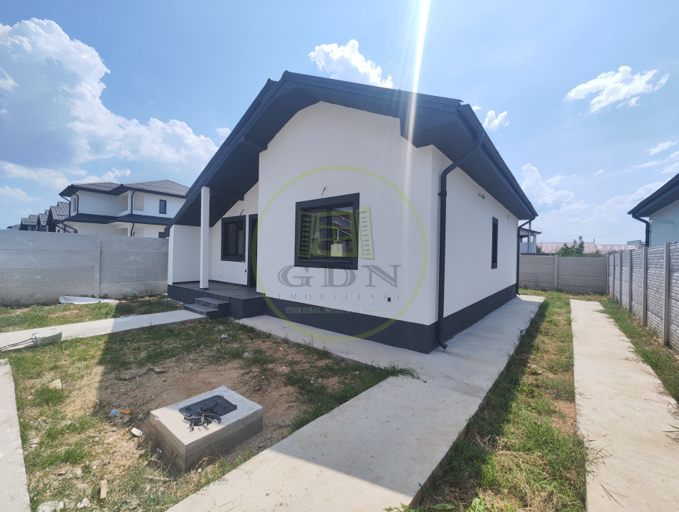 Casa 3 camere, teren 242 mp, localitatea Preajba, zona Selgros.