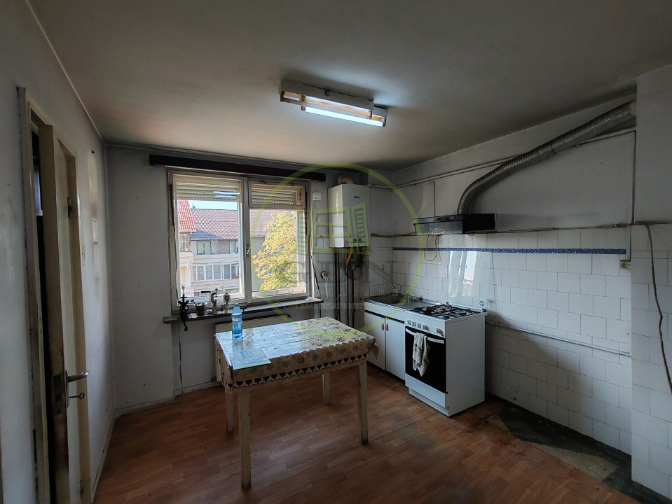 APARTAMENT SPAȚIOS DE VÂNZARE – ȘTRAND, SIBIU | 73 MP + BALCON+ GARAJ 