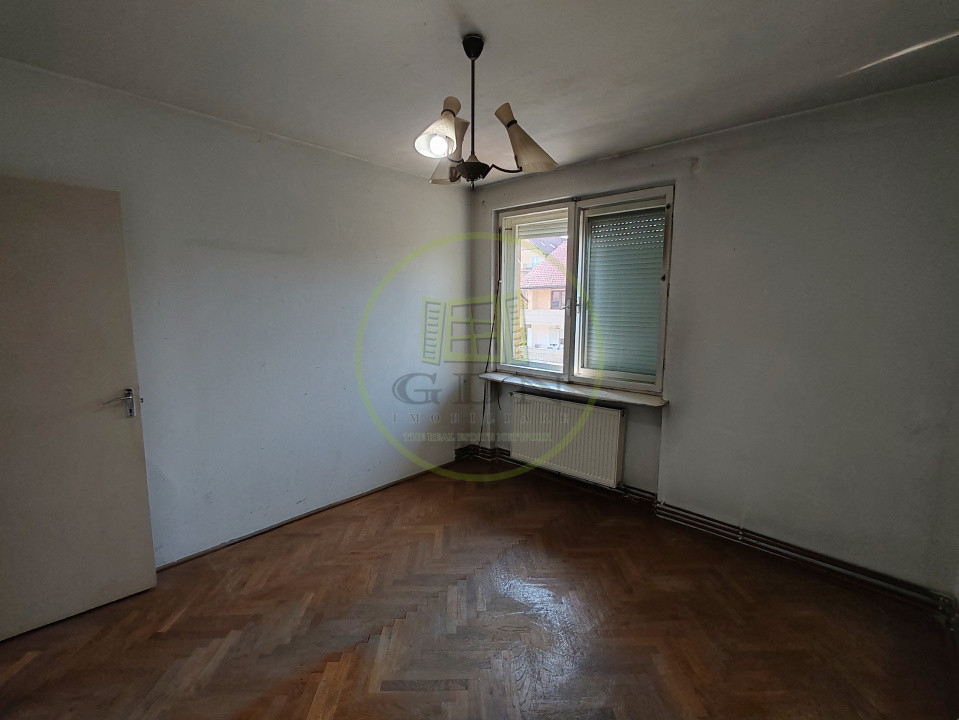 APARTAMENT SPAȚIOS DE VÂNZARE – ȘTRAND, SIBIU | 73 MP + BALCON+ GARAJ 