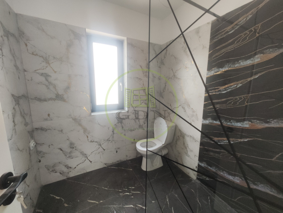 Casa 4 camere, teren 242 mp, localitatea Preajba, zona Selgros.