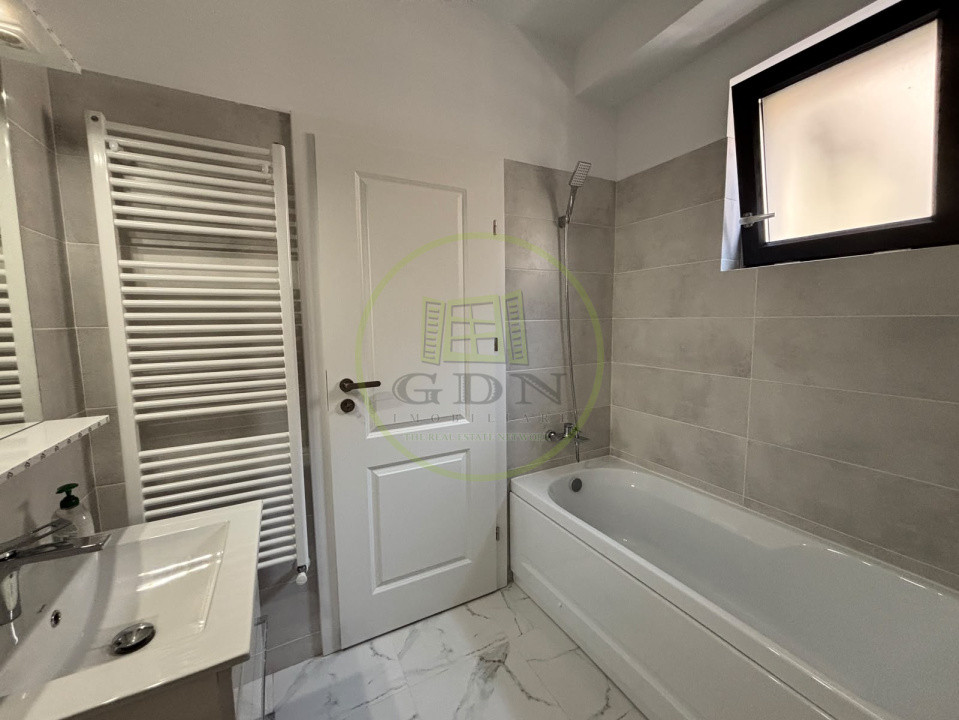 Apartament 3 camere, 80,4 mp, cartier Cornitoiu , zona Consul