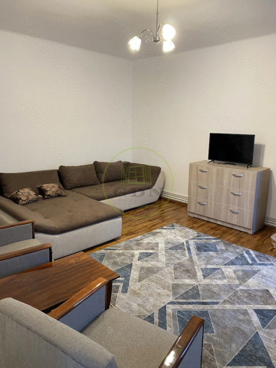 Garsonieră decomandată – Zona Centrală, utilată complet, taxe mici