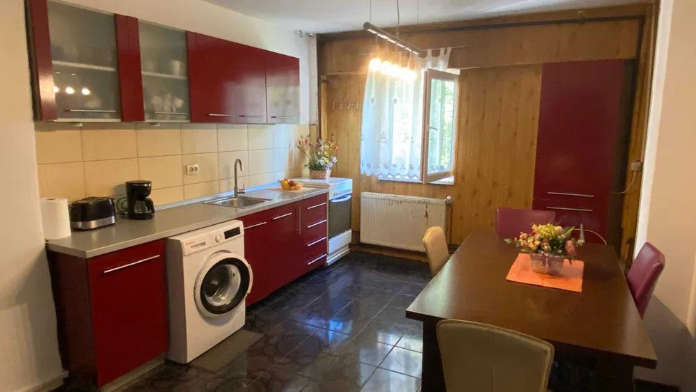  Apartament de vânzare 5 camere  105 mp Sibiu - Cartier Turnișor 