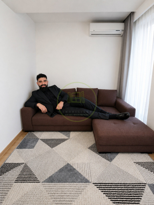 Inchiriez apartament 2 camere de 64mp, bloc Nou, situat pe Colina Universității