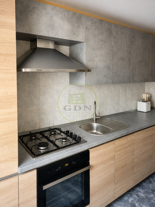 ÎNCHIRIERE APARTAMENT 3 camere pet friendly Astra Brașov cu loc de parcare